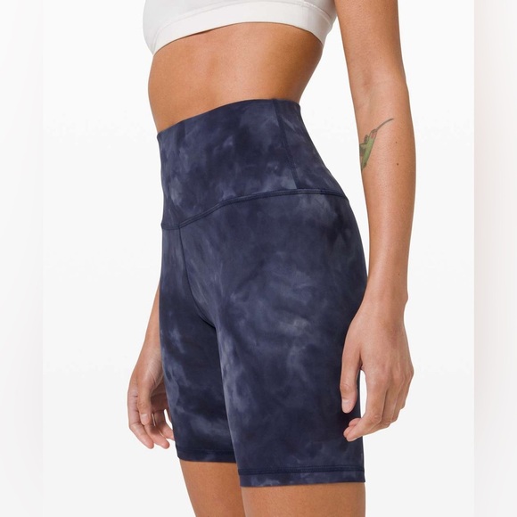 Lululemon Women's Align High Rise 6" Biker Shorts Size 2 Diamond Tie Dye Yoga - Picture 1 of 5